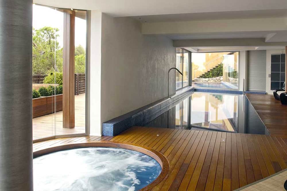 residential swimming pool designers